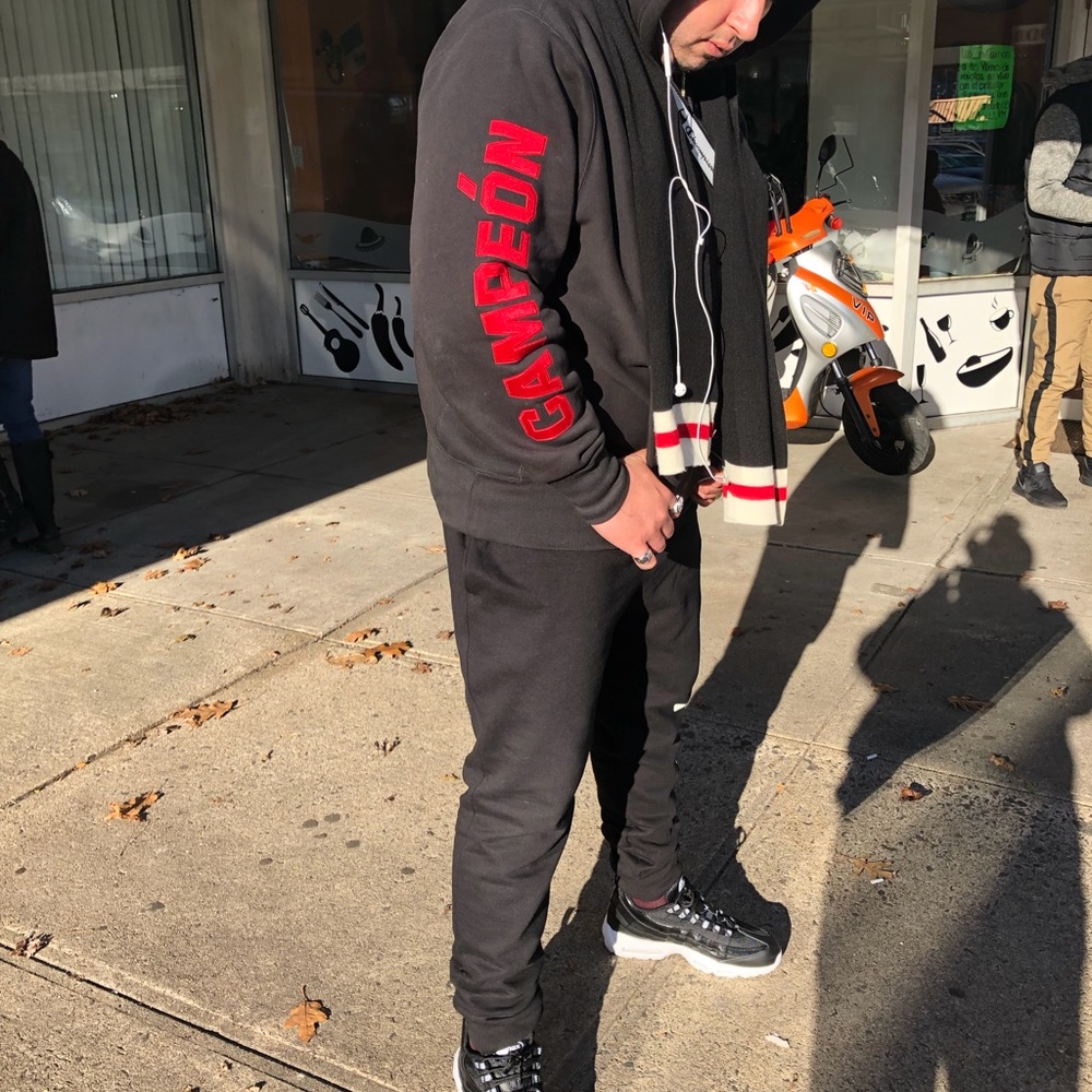 Pick a part the champion outfit